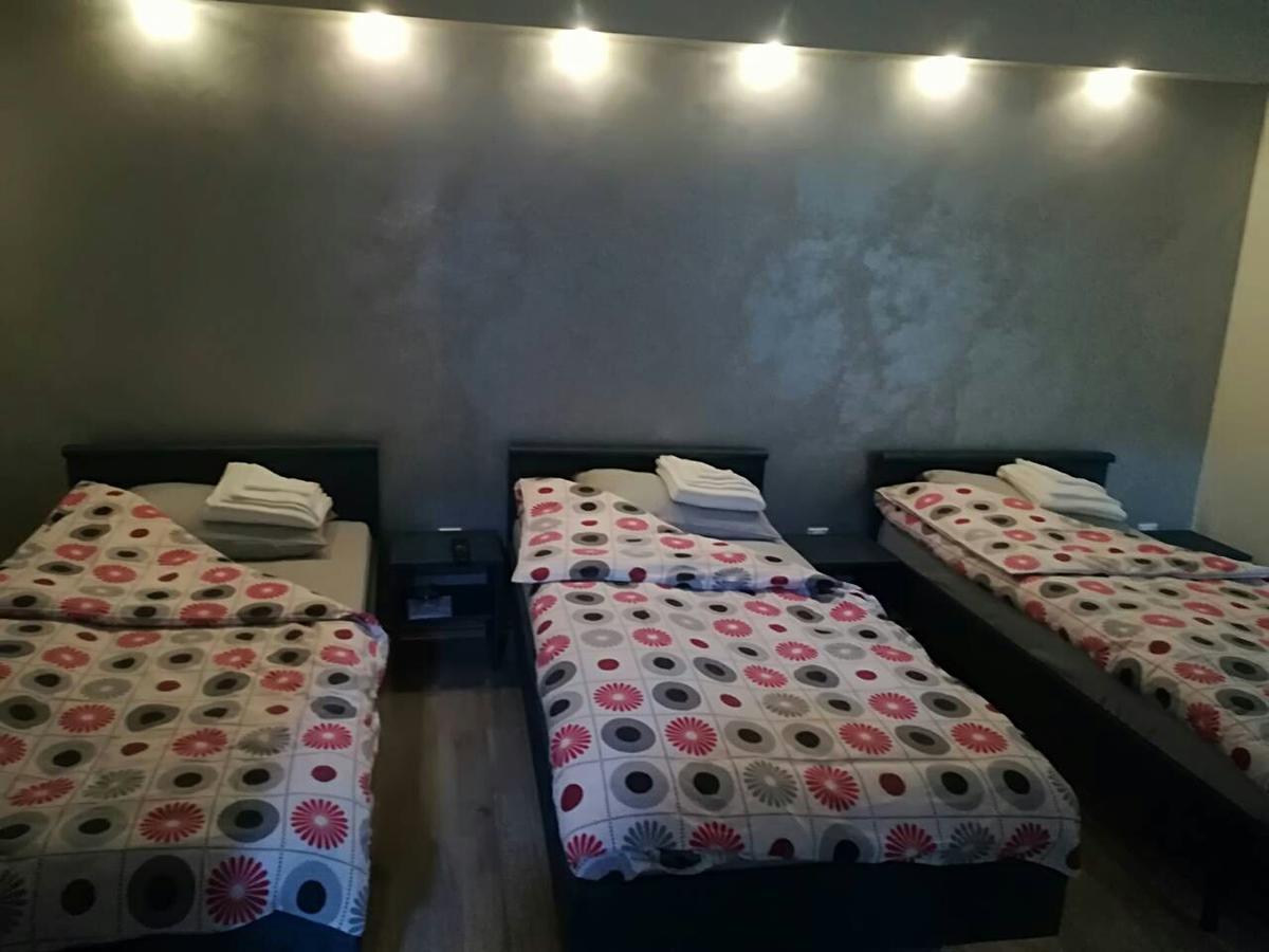 Konak Garavi sokak Kursumlija Kültér fotó